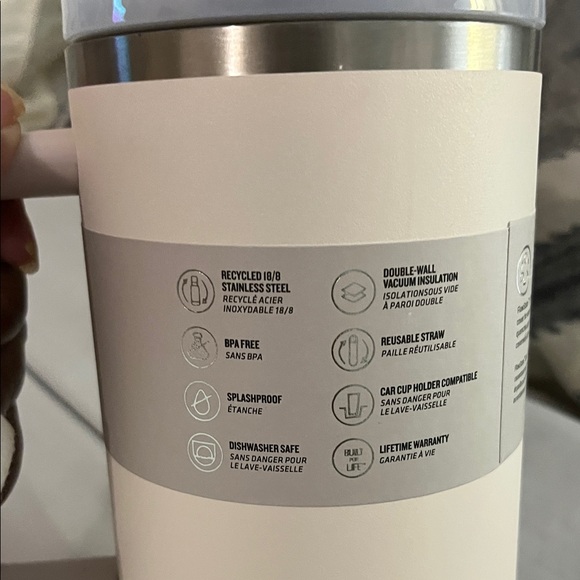 NIB With Straw Stanley 40 Oz , Quencher Tumbler - Cream and Pink. - Picture 2 of 4